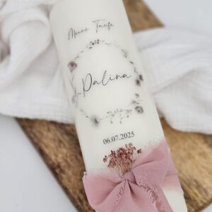 Taufkerze 'Palina' mit zartem Blumenkranz | 34,90 €